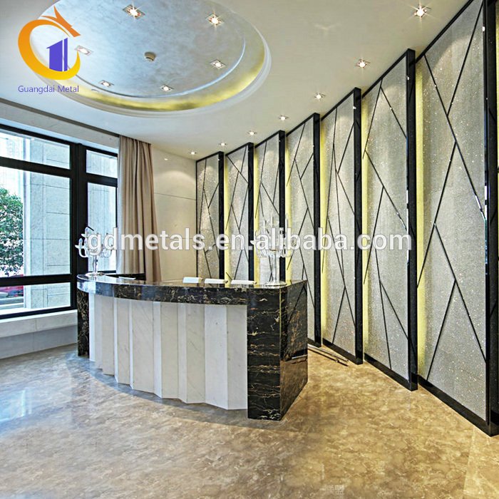 GD_METALS's tweet photo. Front wall stainless steel trim strip. https://t.co/MTZwCIsoto / Pinterest: Bryantscreen Cen / Instagram: cenbryant  #customtrimstrip #walltrim #metalstrip #stainlesssteeltrim https://t.co/5yrjq7Sfnt