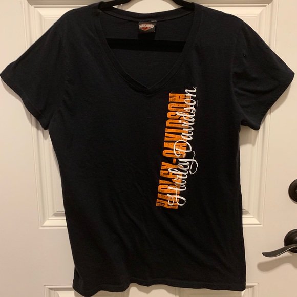 clharleman65's tweet photo. So good I had to share! Check out all the items I'm loving on @Poshmarkapp #poshmark #fashion #style #shopmycloset #disney #harleydavidson: https://t.co/j3Al4LpCJl https://t.co/P1vR0KExFl