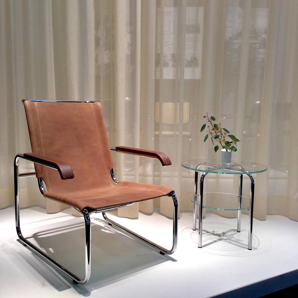 Zuhausesein's tweet photo. We had the chance to talk to Designer Duo #StudioBesauMarguerre during our #Bloggertour on Monday. We talked about their latest designs for @THONET_GmbH - especially the re-seen of the table MR 515. You find that lovely piece in hall 3.2 / E 21 @imm_cologne https://t.co/OHLHkvsHAI