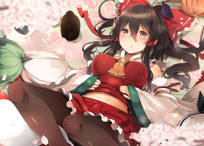 おめでとうございます。 #博麗霊夢 #東方 #東方Project https://t.co/ejFkf6XFzl 