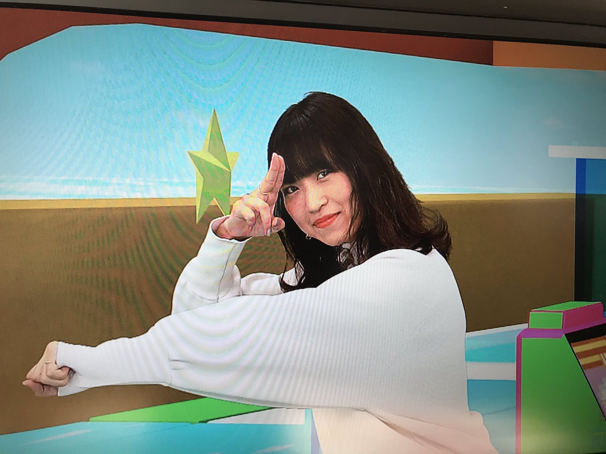 トラタク 声優好き 沙織さんがゲスト出演したアニゲーイレブン 凄く面白くて良かった ピックアップイレブンでのバンドリ2期制作発表会での綾音さんのビデオメッセージ映像も凄く良かったな 大西沙織 佐倉綾音 Lynn アニゲー
