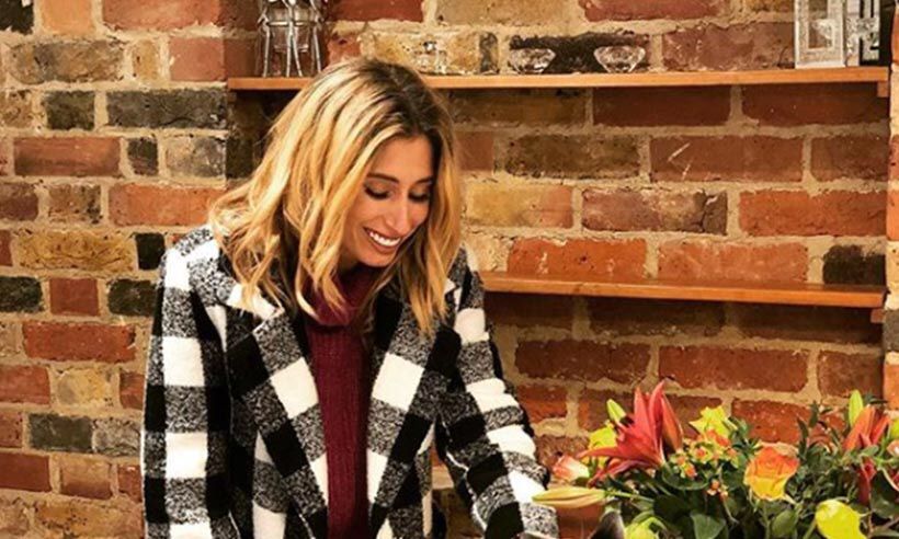 TheHouseofUp's tweet photo. Always great to see #upcycling & the #UpcycledHour #fashionforinteriors philosophy being embraced by celebs so was good to read in @hellomag how @StaceySolomon is doing just that. Not sure how many of the #UPCollective can sing but they sure can #upcycle! https://t.co/vQaRu4q5fW https://t.co/a1k29qW0xu