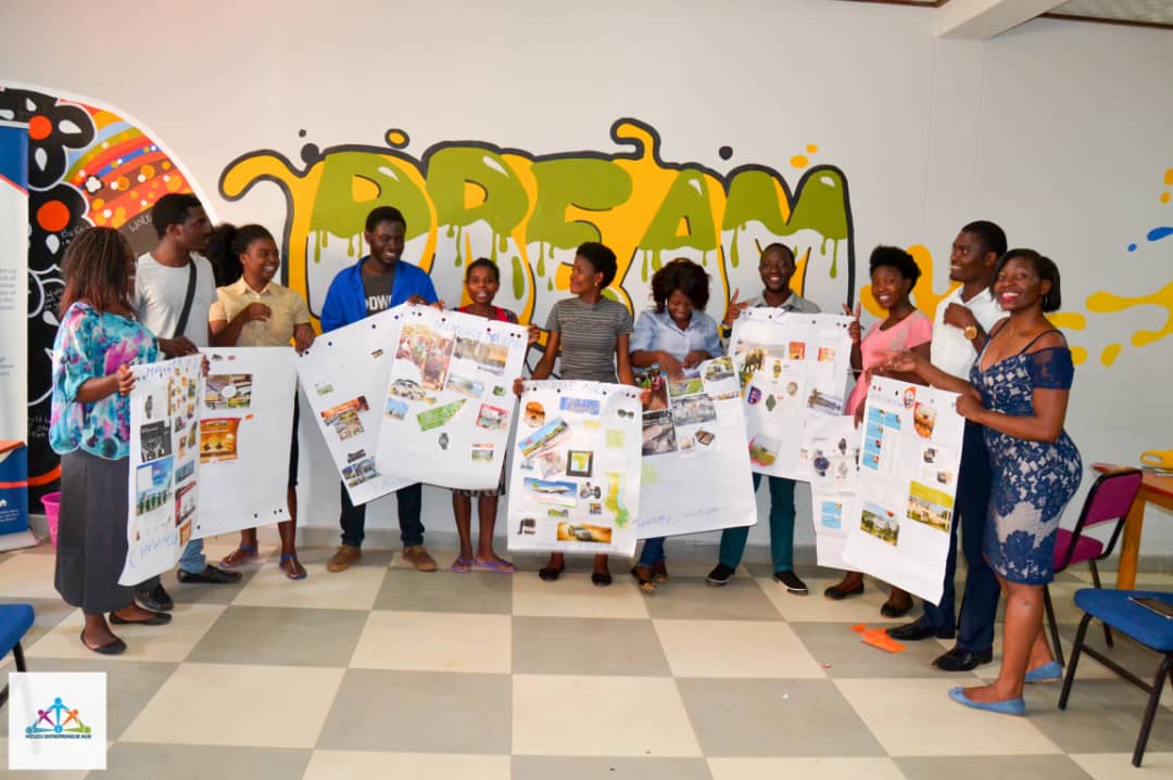 ELivelihoods's tweet image. Yesterday we had a vision setting workshop with our hub members. We share insights on setting business vision, goals and strategies. 

What&apos;s a workshop without fun- everyone created a vision board!

#visionsetting #goals. #strategies #visionboard #mzehub #Malawi #youthinbiz