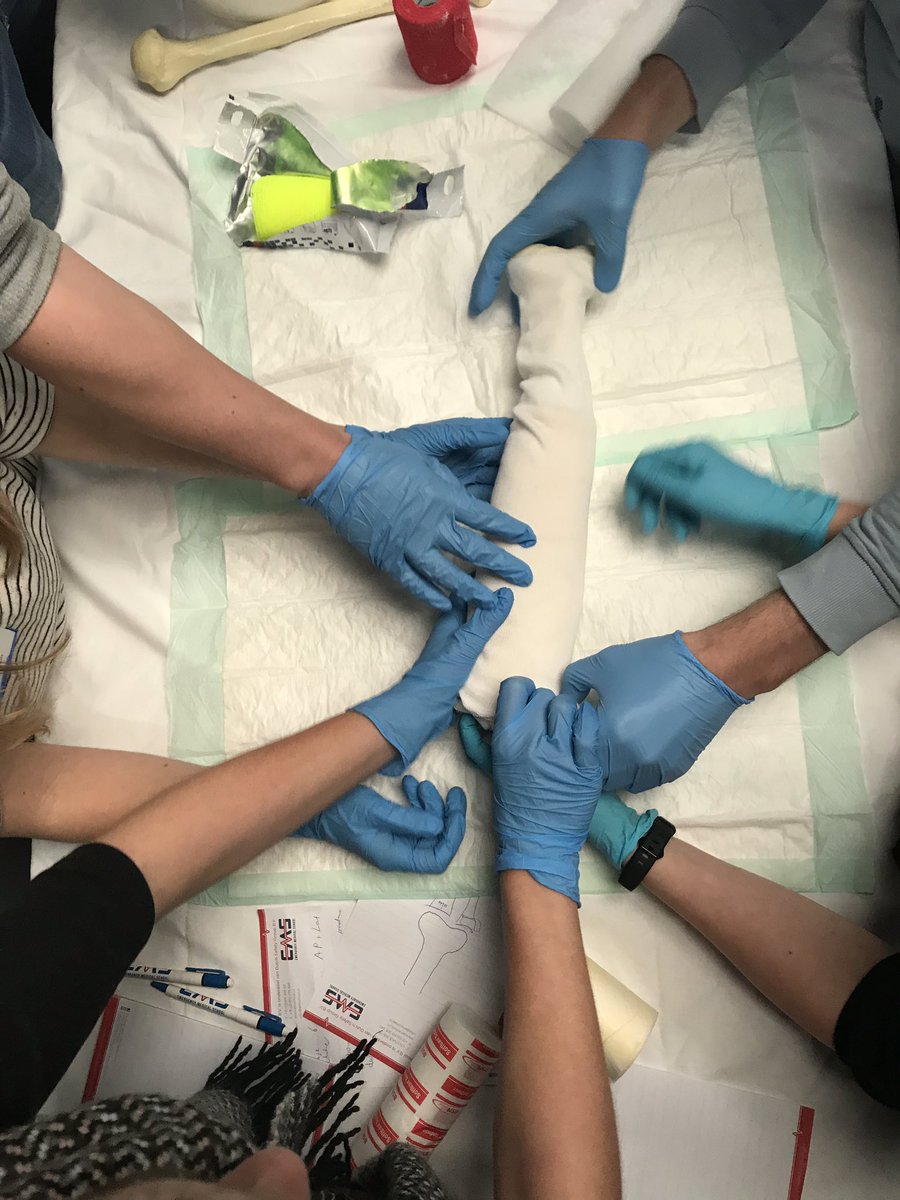 Blue Man Group fixes fracture