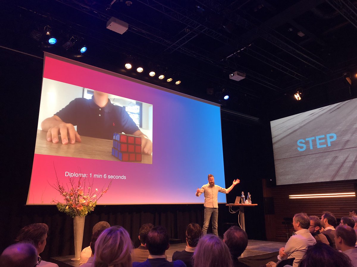 kestermeijer's tweet photo. Keynote at #AFKLMP #Cargo by @JimStolze on Artificial Intelligence https://t.co/tXfyTtANaZ