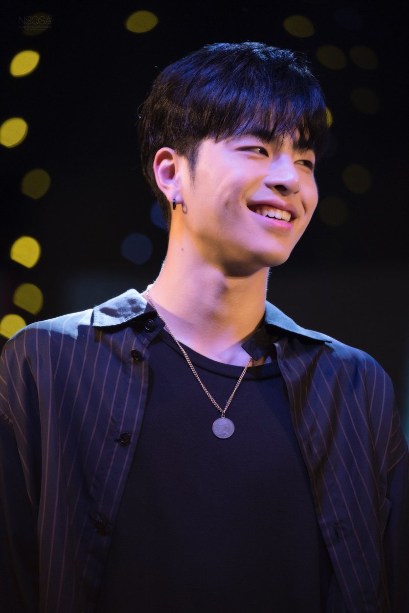 His smiles always bring happiness to me.  #JUNHOE  #JUNE  #iKON  #구준회  #준회  #아이콘  #ジュネ