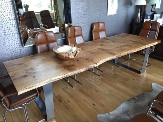 Hardman_Design's tweet image. Live Edge Table on Steel U-Legs Made from two Oak Boards Set on Grey Powder Coated U Legs, Industrial Handcrafted Custom Furniture -JANIN #RusticOakTable #OakDiningTable 
Buy here goo.gl/LKWpyg