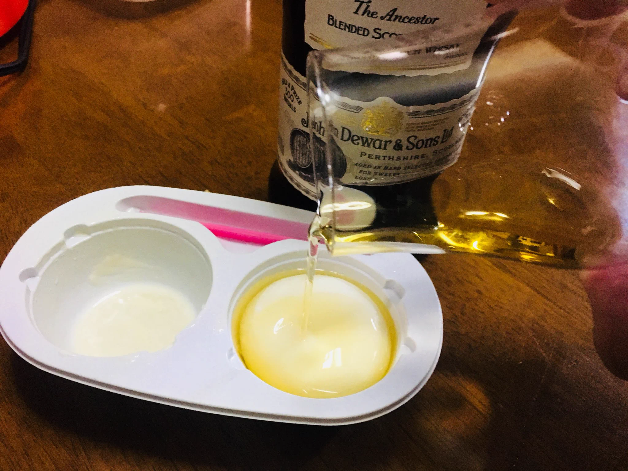 ウイスキーと相性のいいアイス！！暫定１位は！？