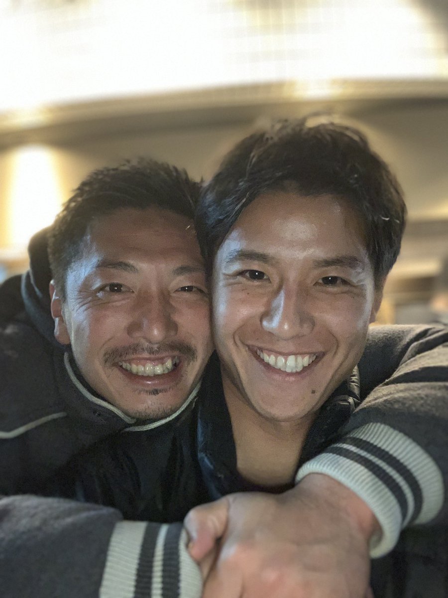 shigehiro0505's tweet photo. …
今年加入した、加藤順大選手から貰いました(^^)
ノブさん、優しい〜👏🏻
めちゃくちゃ可愛いデザインで気に入りました!
個人的にはフードの部分のワンポイント好きです🙊
皆さんも是非着てみてください🤗
#加藤順大
#京都サンガ
#sunriseone #サンライズワン #3R1 https://t.co/GWc2gnVJU4 https://t.co/8yb8EeRPHA