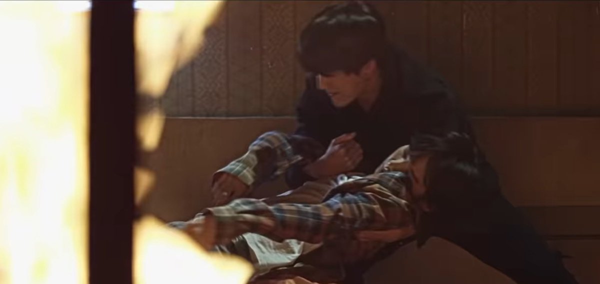 taebokkiii's tweet photo. Since before, jungkook always wants to save yoongi but at the end he failed and died. So euphoria is about jungkook following his hyung to the utopia (heaven) and that's why there's a scene where the other members are waving goodbye to jungkook and yoongi.. IM CRYING
 
#SAVE_ME https://t.co/G4VpVn8KUR