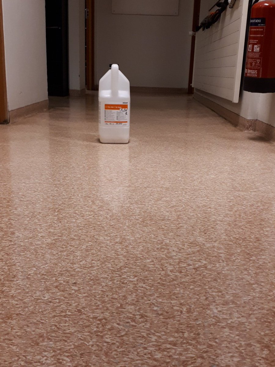 Vel skurað í utraz