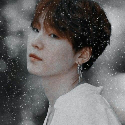 ลาแล้วครับ🌒 tweet media