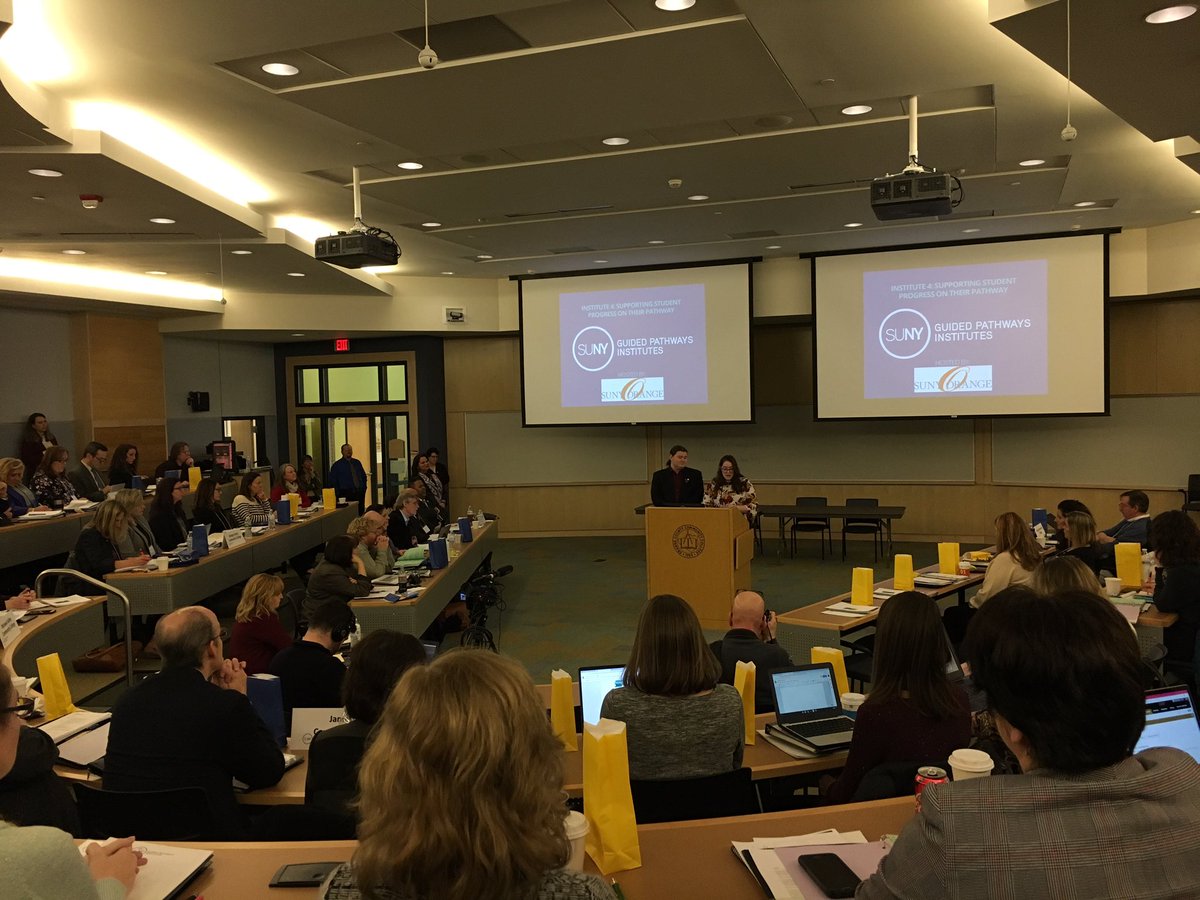 JesseCoraggio's tweet photo. Student Representatives from the SUNY Student General Assembly announced that they have passed a resolution that supports and endorses Guided Pathways at all SUNY Institutions. @NYSSSC @AchieveTheDream @Comm_College #EDPros https://t.co/8aJlJrP3YY