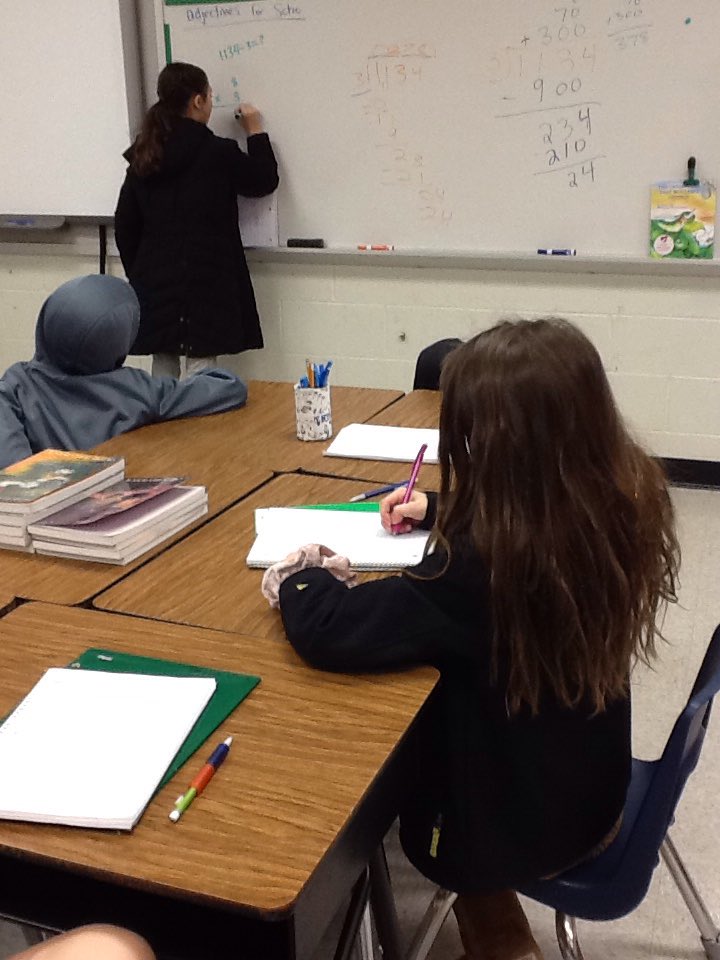 seabeesgifted's tweet photo. Fourth graders teach the class their strategies for solving division problems. https://t.co/R5ZOCiWWmb