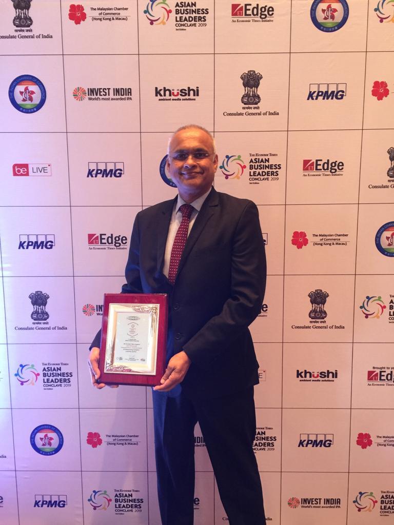 SundaramMF's tweet photo. Our Managing Director, Mr. Sunil Subramaniam, has been recognised as one of the Most Promising Business Leaders of Asia by The Economic Times. @ET_Marketing @ET_Edge #ETABLC #RethinkingAsia https://t.co/46GOWQpdcw