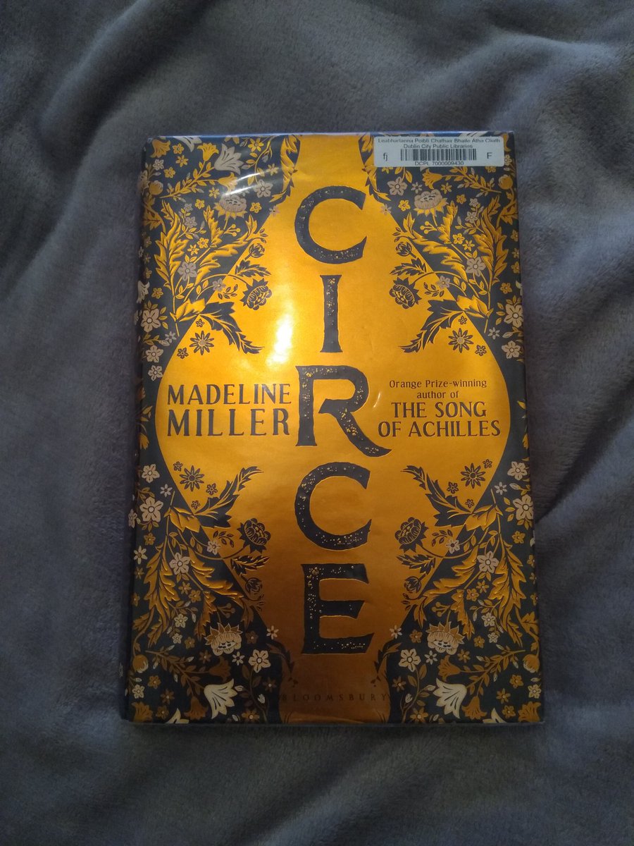 thewitchstorian's tweet image. Today's #WitchyRead for #FolkloreThursday is @MillerMadeline's Circe! 
It's a beautiful reimagining of the sorceress' tale that begs not to be put down (which is why I sat up all night reading it). 

So. 
Damn. 
Good.