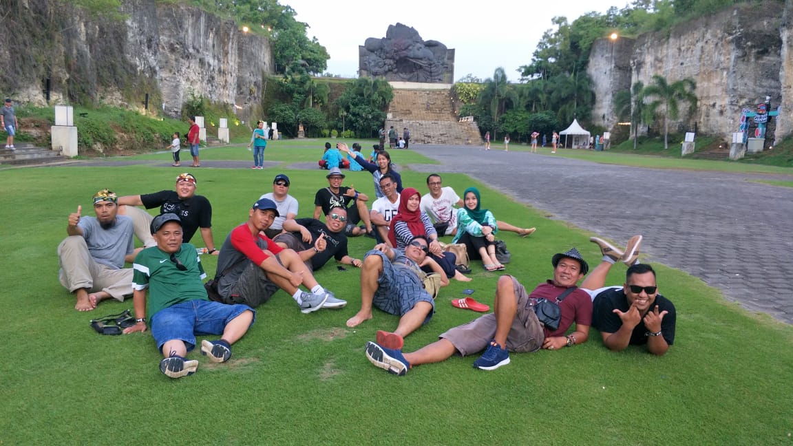 PALAPA_WISATA's tweet photo. GWK #TourBali #PalapaWisata https://t.co/U2aauQCxf7