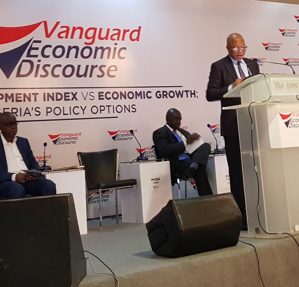 Ibilola_Amao's tweet photo. @MBuhari @ProfOsinbajo
The 12 Giant #Evils in #Nigeria
Stated by #FolaAdeola at the @vanguardngrnews Discourse.
#Hunger
#Ignorance
#Squalor
#Disease
#Idleness
#Darkness
#Voidness
#Barrenness
#Wastage
#Aimlessness
#Crookedness
#Insecurity
This is extremely sad. @LonadekInc https://t.co/lxb0v0ohZ9