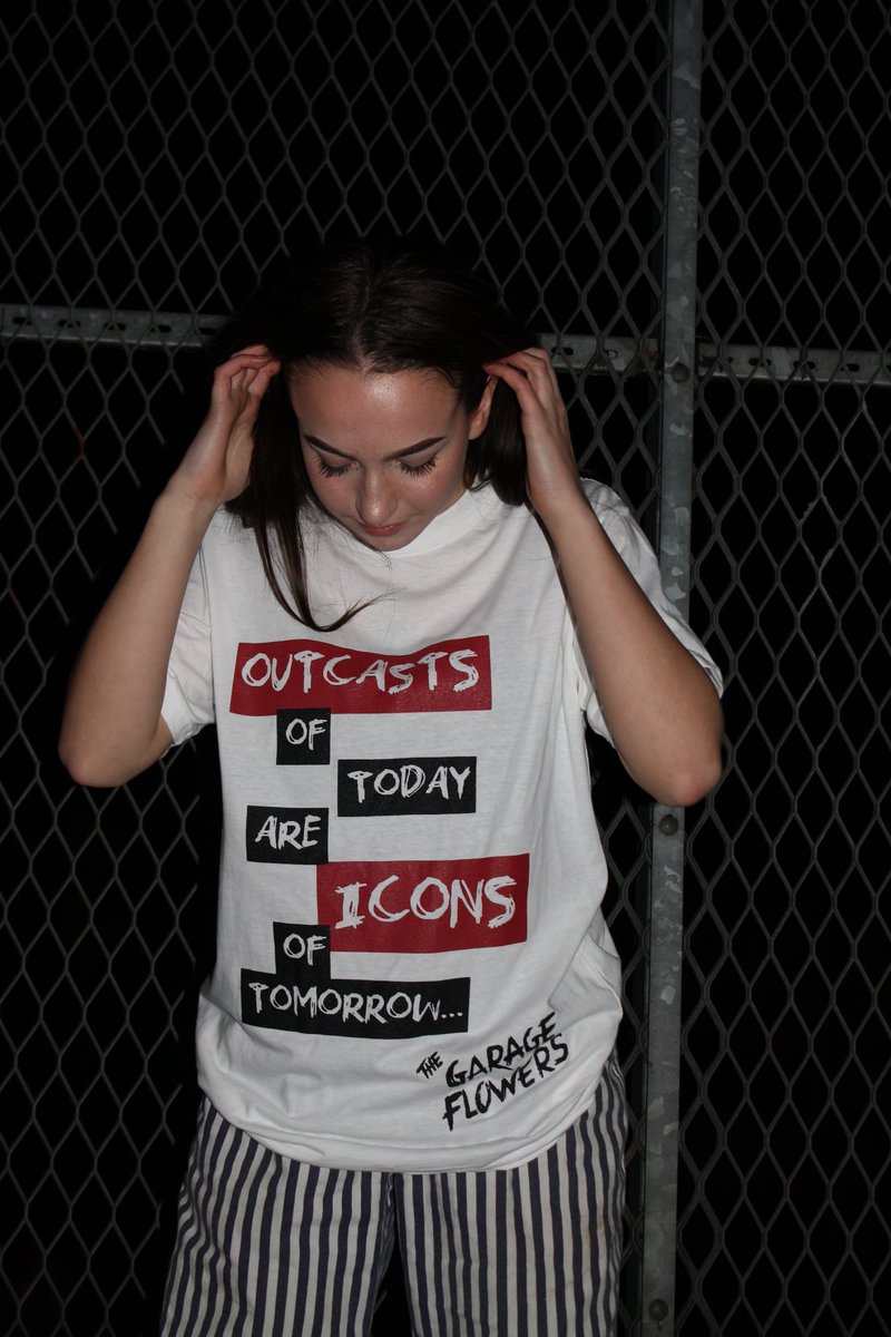 Limited edition t-shirts and CDs designed by Merge X

TOMORROW IT KICKS OFFFFFF

📸 - Merge 
Model: (instagram @ ffalgate)