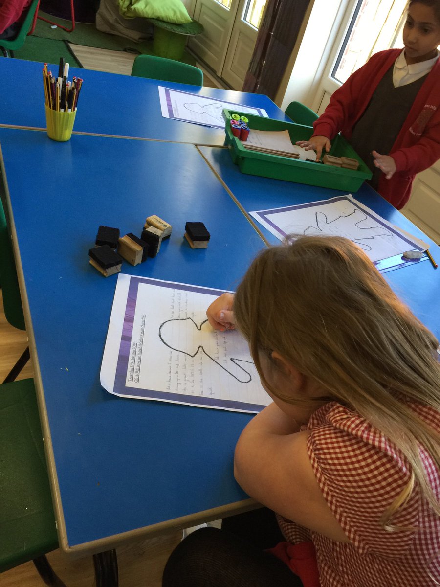 HJAMrHughes's tweet image. Today in English we used the text to help us build on our knowledge of Jub. We looked at her appearance, her characteristic and her personality. #NovelStudy #CharacterDescription #Detextives