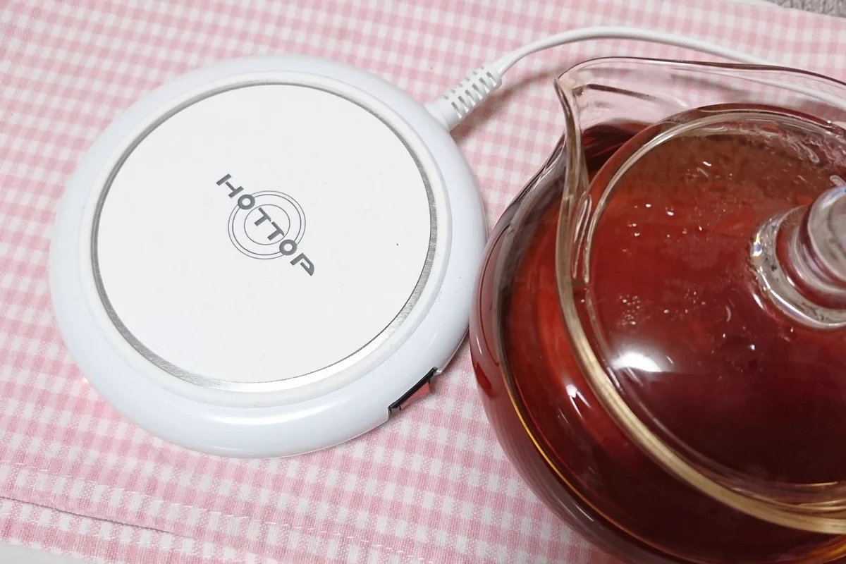 ホットコースターでいつまでも温かいお茶が飲める！ホットドリンク好きは必見！