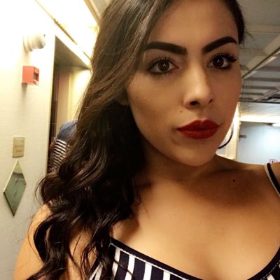 nayeli_a9's tweet photo. #NewProfilePic https://t.co/yPaQehQNlp