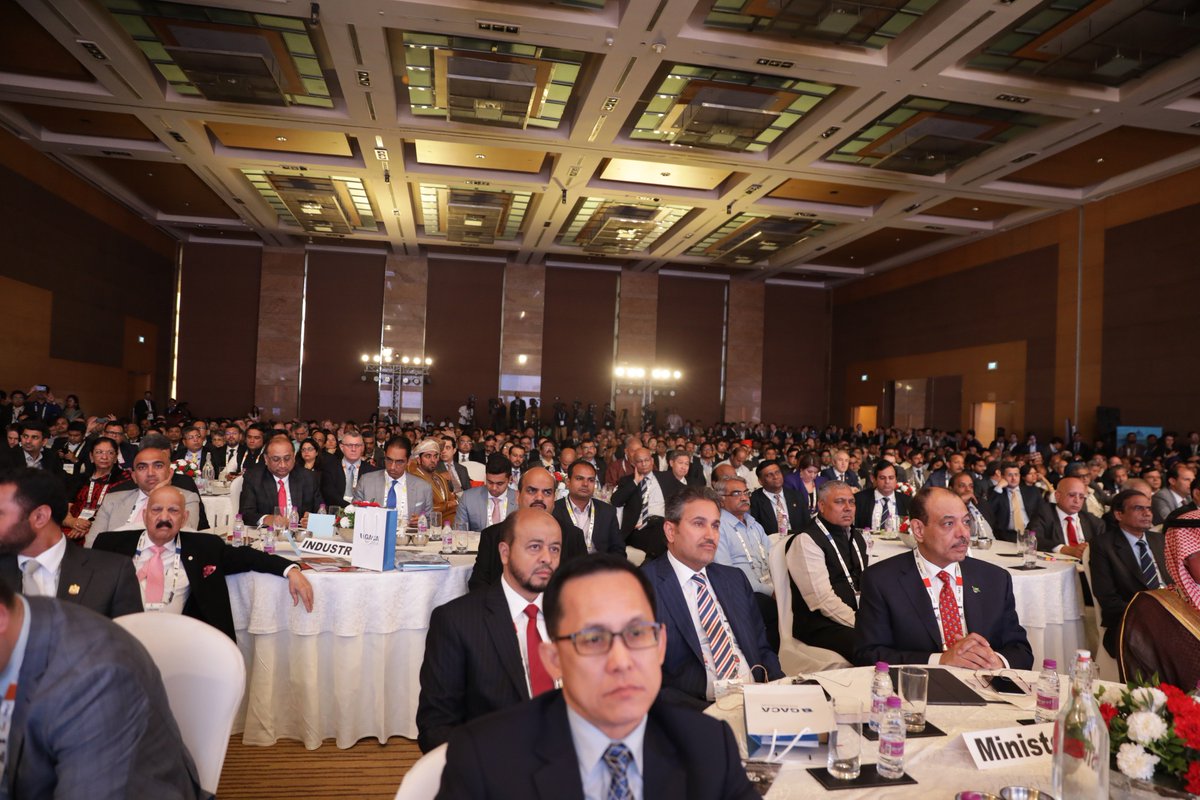 GAvS2019's tweet photo. 2 days. 13 Civil Aviation/ Transport ministers. 800+ delegates. We are proud to announce that #GAvS2019 - the first ever global aviation summit in India was a glorious success. With participants from 80+ countries, it was a truly diverse showcase of the industry. #FlyingForAll https://t.co/lrJPjr0qQt
