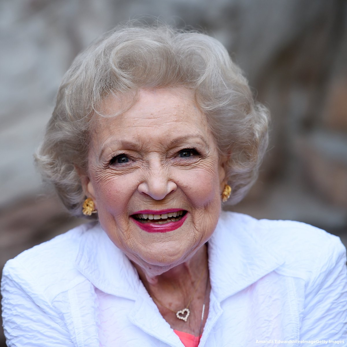 HAPPY BIRTHDAY: Beloved comedic actress Betty White turns 97 today. https://abcn.ws/2DgkzmU