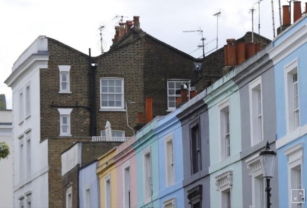 hallwaysprop's tweet photo. Is now a great time to invest in the #PropertyMarket? Just maybe as Reports show that property values in the capital are tumbling due to plummeting demand and turnover. Find out what's going on in London house price boom over, at least for now @ https://t.co/YUOhct6N2n https://t.co/1IIvU7gVKS