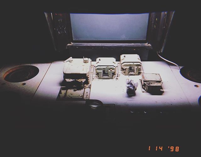 🎞 The Film mounting machine in the kinostudio. Tbilisisi. 📽🎞
.
#film #filmmaking #oldmounting  #mounting #moviemakers #oldmovies #movielovers #filmsneverdie #georgia #georgiastartshere bit.ly/2VW2kKN