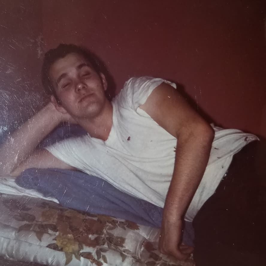 intimateurie's tweet photo. thank you for being my best friend for almost 15 years. 
I wish I could hug you again. 
love you poppop, see you in heaven soon. https://t.co/IFRL45t8t9