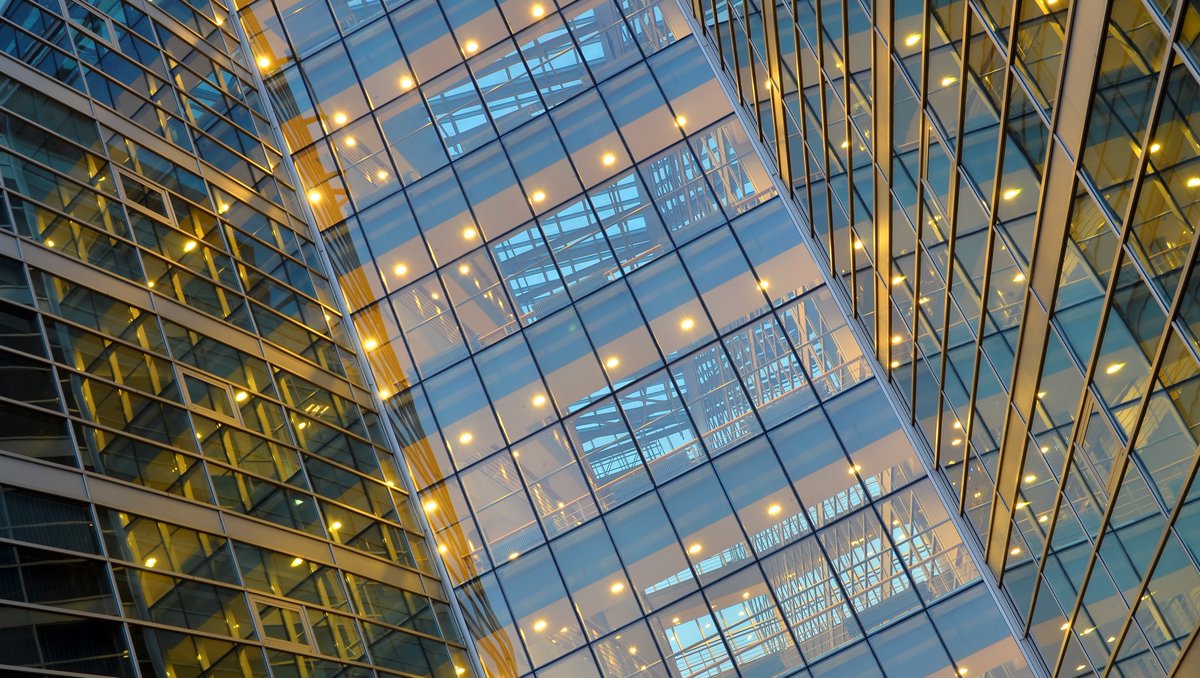 KnowhowRealty's tweet image. Pilsēta: Rīga
Vieta: Centrs
Iela: Duntes 6
Platība: 52,3kv.m, 76,7kv.m, 167kv.m
Cena: 13-13,5EURkv.m + komunālie maksājumi. (Komisijas maksa aģentam par starpniecības pakalpojumiem nav jāmaksā.
Aģents: Oskars Zariņš
Tālrunis: +371 29957111