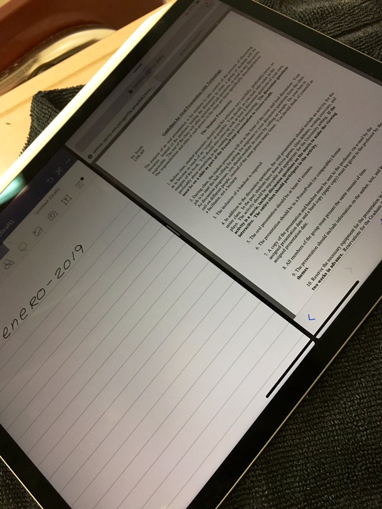 christigonz97's tweet photo. Estoy in love con mi IPad Pro ♥️😍 #PaperlessStudent https://t.co/r55hMdoNES