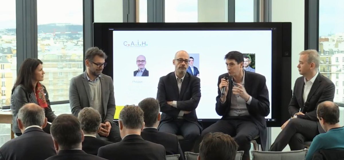 Système d'Information : " Comment l’#IntelligenceArtificielle va transformer la #Sante " <a href="/microsoftfrance/">Microsoft France</a> reçoit Jean-Christophe CALVO DSI du <a href="/CHRU_de_Nancy/">CHRU de Nancy</a> &amp; Philippe LECA <a href="/CHU_Lille/">CHU de Lille</a> 
pscp.tv/w/1BdGYOPopqBx…