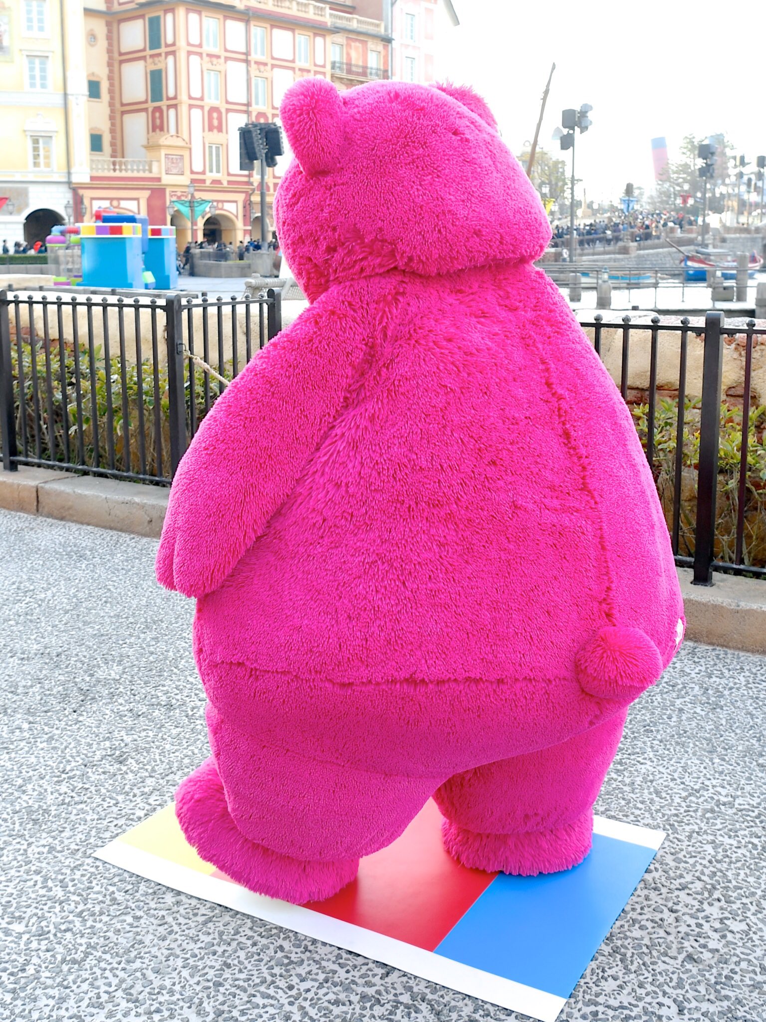 Mezzomikiのディズニーブログ على تويتر かわいいロッツォ ハグベア T Co 6teyananls T Co Gqpefkuwpx تويتر