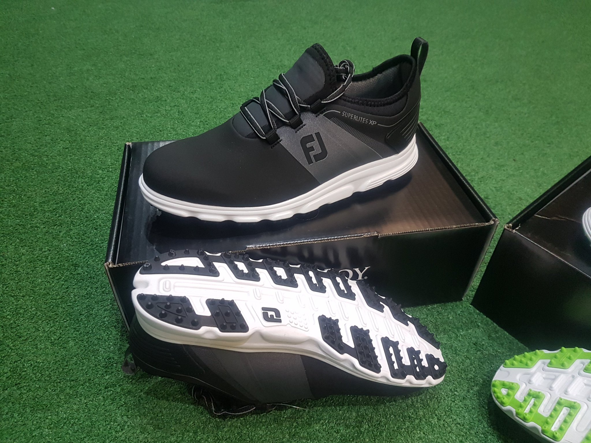 footjoy superlites xp 2019