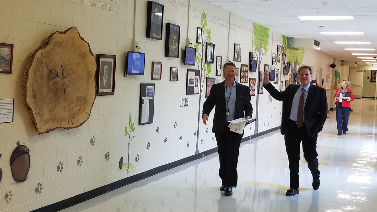 JodiAutry's tweet photo. What does digital and global learning look like at Unionville? Ask the elementary principals that visited Unionville today! #EmpowerED #digiglobal @UCPS_MonroeNC @UnionvilleES_NC https://t.co/4dgvNcjdYL