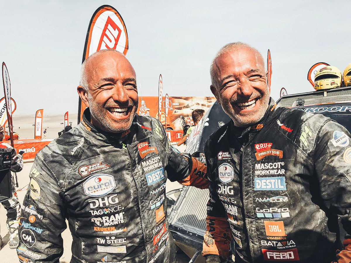 FINISH!! WE DID IT!! 🍾😁 
Teamwork makes the dream work! The #Beast347 2.0 did so well, thanks to our team, thanks to our partners, thanks to our family & friends and of course.. thanks Bro, we did it again 🙌🏻 #Dakar2019