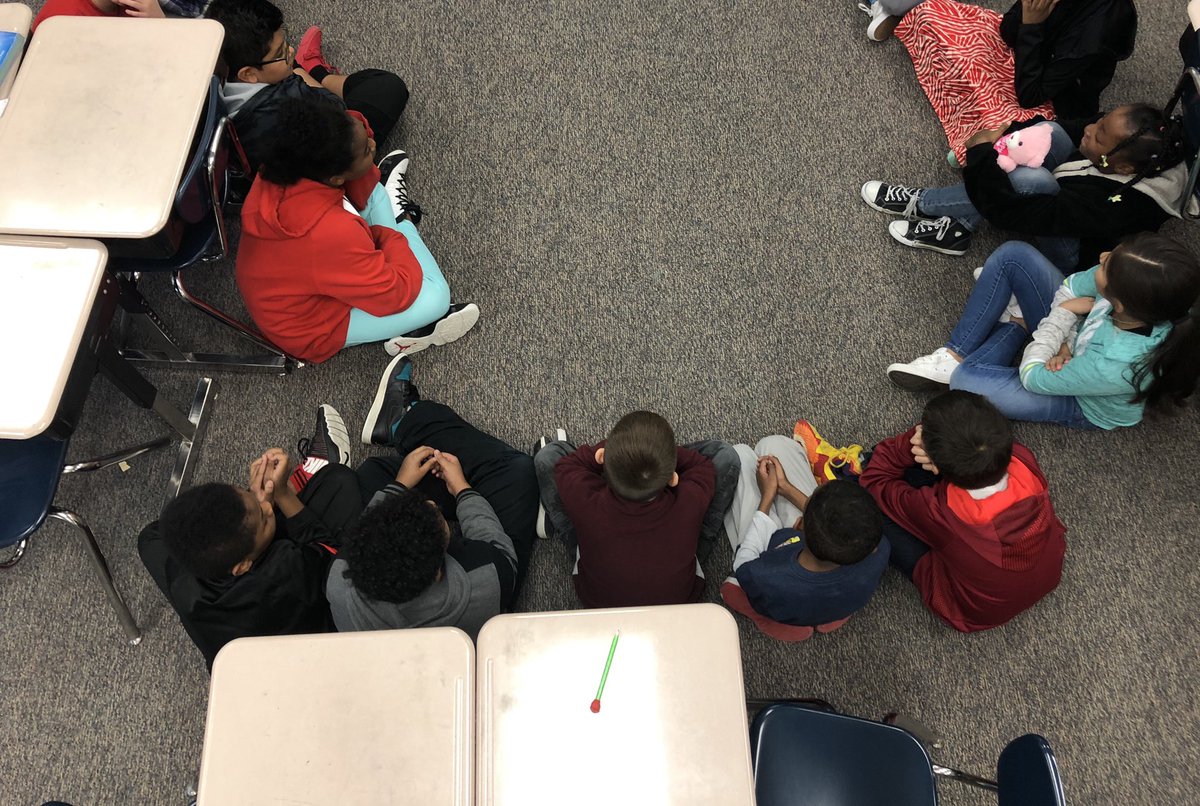 KinsellaMs's tweet photo. First circle time was a huge hit in Room 12! Ss wrote down topics and questions that they want to discuss this semester during our class conversations! #community #restorativepractices https://t.co/ACERAObF5R
