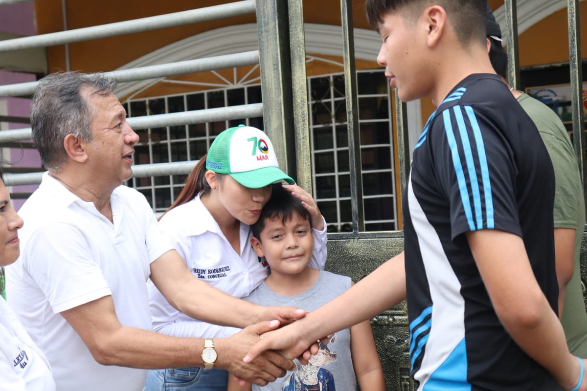 La palabra progreso no tiene sentido mientras no protejamos a nuestros niños.
Albert Einstein
#vaporqueva #mar70 #masfuertesquenunca