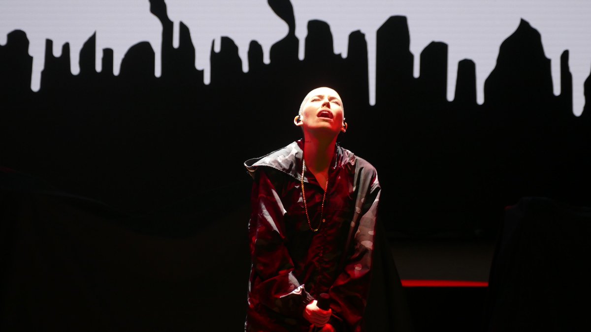 Gideon Gottfried (@gideongottfried) on Twitter photo Need to see every artist live before I can really appreciate them. Happened again yesterday with <a href="/thatgirlbishop/">Bishop Briggs</a> performing at the <a href="/eufestawards/">European Festival Awards</a> during <a href="/esns/">ESNS</a>. Need to see every artist live before I can really appreciate them. Happened again yesterday with <a href="/thatgirlbishop/">Bishop Briggs</a> performing at the <a href="/eufestawards/">European Festival Awards</a> during <a href="/esns/">ESNS</a>.