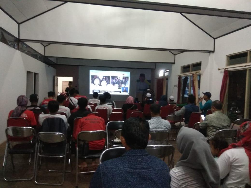 Saprudin__'s tweet photo. Nobar debat capres cawapres...tetap JOIN 01
#JokowiMembangunDesa
Kami bangga punya pak Jokowi
#LanjutkanPembangunanDesa
Majukan desa sejahterakan Indonesia
Hidup..... #Kemendes2019 https://t.co/i9kbor3niL