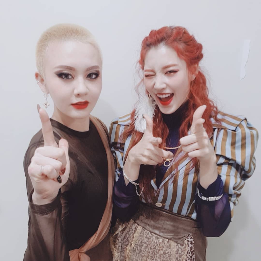 hub170209's tweet photo. #Hyosun | TRANS 
▶️ Twitter's update 

"Um...we are close?? Right..???(https://t.co/TpQIqEYOFA Ru)!!!
We finished our last broadcast all right!(」ﾟﾛﾟ)｣
I sincerely thanks to all the fans who came today🤟🏾❤
... "

#효선 #루이 #HUB #에츄비 #피날레 https://t.co/oQmQ87DCCs