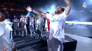 📚⚽👏@MarceloM12 iguala los 471 partidos de Amancio. #HalaMadrid