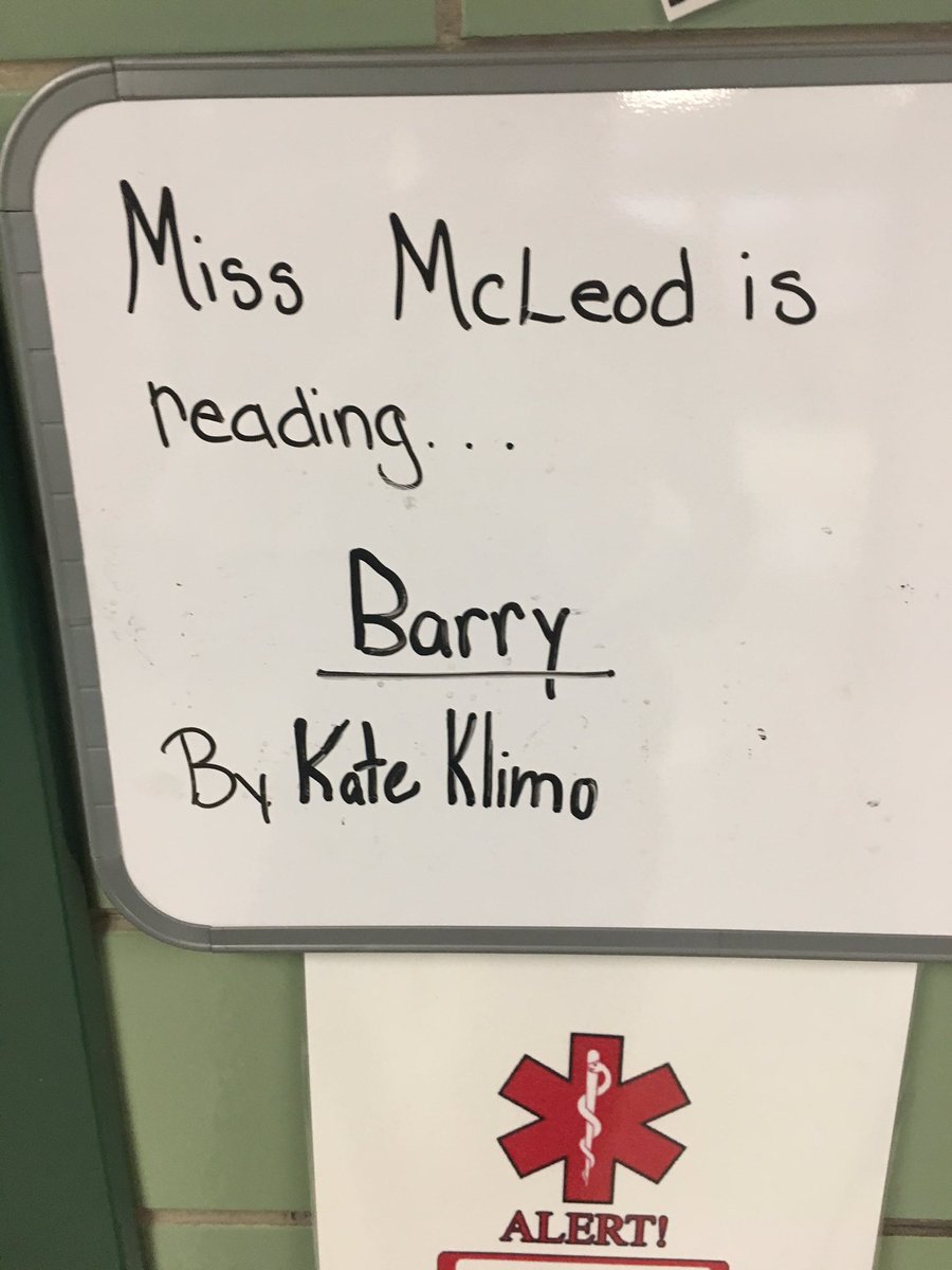 WindomElem's tweet photo. “What I’m Reading Signs” hanging outside classroom doors came to Windom after the idea was “stolen” from @op_middleschool .  It started with what staff were reading, now fourth grade students are letting the world know what books are in their hands! #wearereaders #oplearns https://t.co/KHehNebJUE