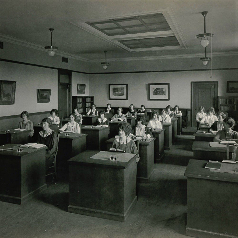 STLpubLibrary photo