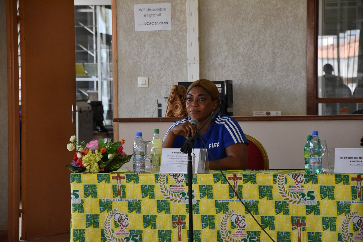 LaReSS_HETSL's tweet photo. Hier, à Yaoundé (Cameroun), a eu lieu la journée de lancement du projet de recherche "Kick it like a girl!", à laquelle 80 personnes ont participé.
https://t.co/acjC7VCoXU
@r4d_programme
@IHEID     
@manirakizadsir
#LaReSS https://t.co/gQG2XtuKRL