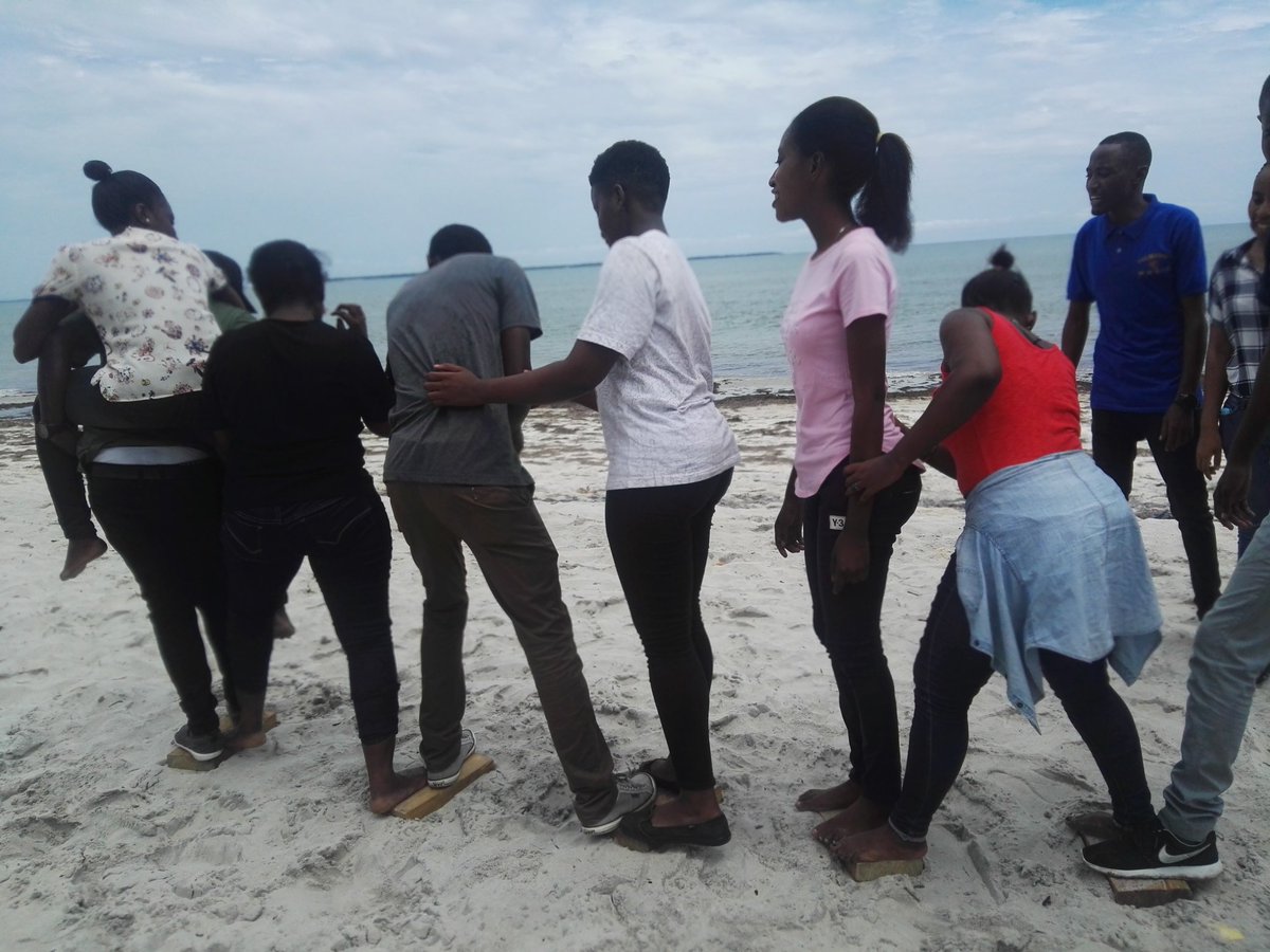 NipeFagio's tweet photo. Nipefagio youth ambassadors in team building exercise that took place at Azura, they learned through different sports and activities which were fun and educative!
#nipefagio
#environment
#LetsDoitTz https://t.co/bn1e4um7UW