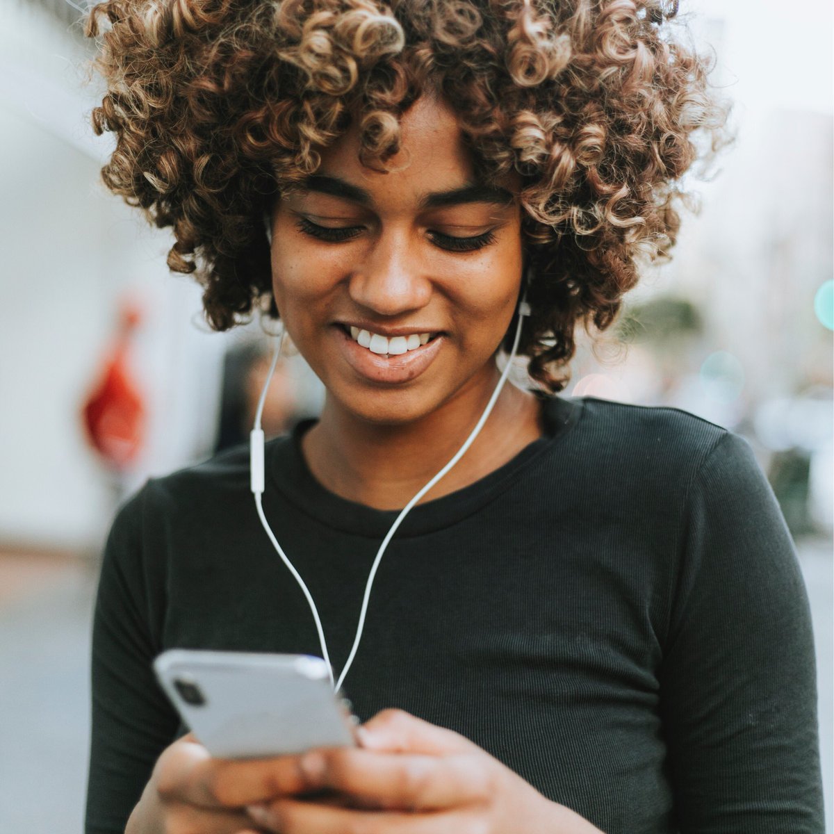 ezcarrot's tweet photo. Earn cash 💵 for creating a story 📱 on social media about a brand 👜 simply by uploading a screenshot of your story with the @ezcarrot app!  https://t.co/f20N970dya #ezcarrot #brand #brands #branding #influencer #influencermarketing #clothes #shoes #handbags #technology #tech https://t.co/SEhtU3nYAT