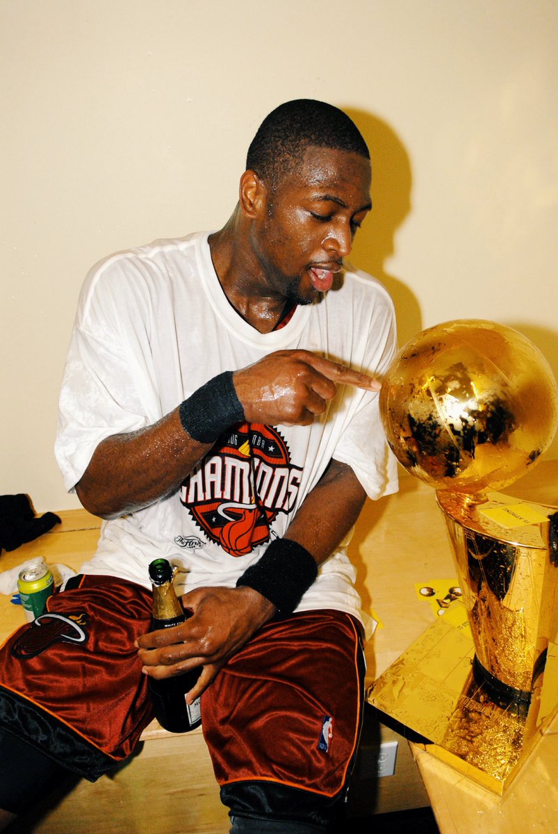 BleacherReport's tweet photo. D-Wade after going down 0-2 in the 2006 Finals:

42 PTS, W
36 PTS, W
43 PTS, W
36 PTS, W

Flash turns 37 today ⚡ https://t.co/i6ySnYVd0r